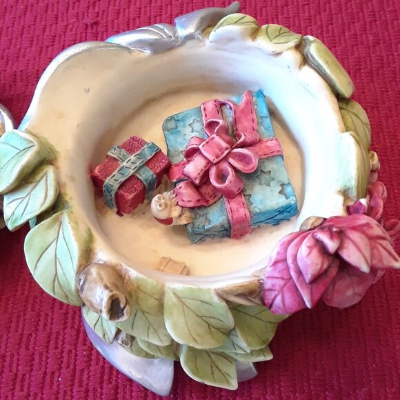 Limited Edition Lord Byron's Harmony Garden Christmas Bouquet Treasure Box - Picture 1 of 13